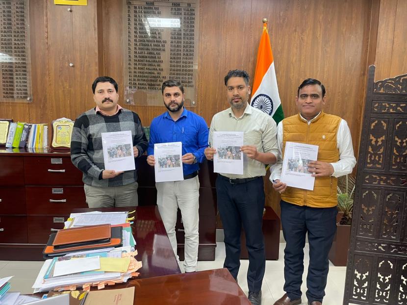 DC Kathua releases Evaluation Study on Integrated Dairy Development Scheme  (IDDS) - Jammu Links News