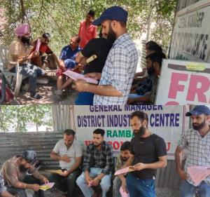 DIC Ramban conducts awareness Camp at Panchayat M...