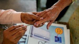 Kashmiri Migrants Permitted to Vote in Srinagar L...