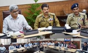 Chief Secretary holds open session with tourism p...