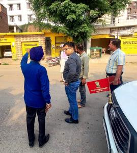 DC Rajouri assesses damages in shelling affected ...