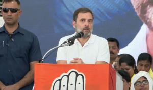 Rahul Gandhi pushes for more women leaders in Con...
