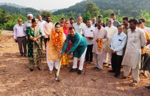 VC DDC Udhampur launches Jal Jeevan Mission from ...