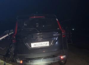 Two killed, three injured in late-night road acci...