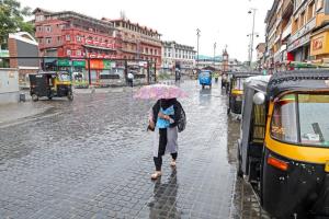 MeT predicts heavy rains, flash floods in J&K Par...