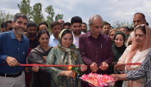 Sakeena Itoo lays foundation stone of main buildi...