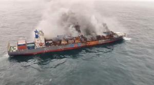 ICG, Navy achieve milestone in MV Wan Hai 503 fir...