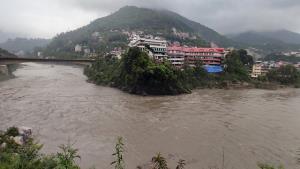 Death toll in Himachal Pradesh rises to 80; 52 de...