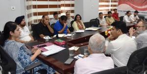 DC Udhampur reviews progress under TB Mukt Bharat...