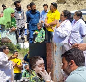 Medical team visits village Thanalla to address S...