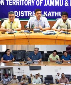 DC Kathua discusses anti-flood measures