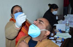 Record 5,992 fresh Covid-19 cases in Jammu and Ka...