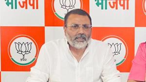 "Rajiv Gandhi acted as 