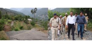 Div Com Jammu visits Pernote Village, meets land ...