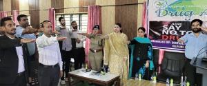 DLSA Kathua, TLSC Basohli organize awareness even...