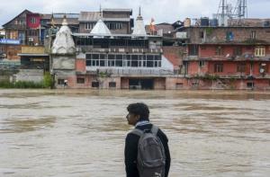 Threat of flood in Kashmir subsides as water leve...