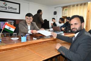 2 candidates file Nomination Papers for Baramulla...