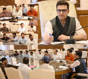 DC Kulgam reviews implementation of Credit-Linked...