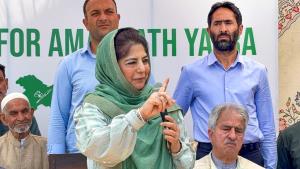 Mehbooba Mufti seeks EAM