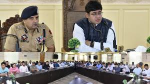 DC Ganderbal reviews arrangements for Independenc...