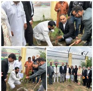 DLSA Srinagar cultivates a Greener Tomorrow at Di...