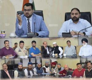 DC Poonch seeks cooperation of religious heads fo...