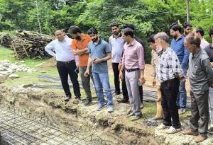 DC Shopian inspects ongoing works under RDD&PR sc...