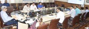 Chief Secretary calls gap analysis to ensure smoo...