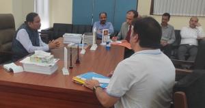 Advisor Bhatnagar visits GMC Anantnag, inspects o...