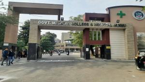 Lady doctor, staffs attacked by patients