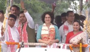 Priyanka Gandhi Vandra holds roadshow in Assam in...