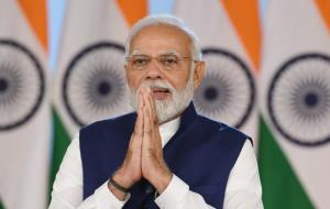 PM Narendra Modi extends wishes to citizens on Ak...