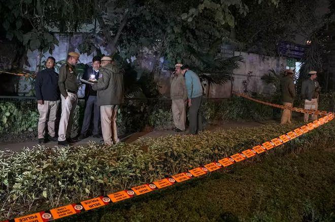 Israel Embassy blast: Two youths caught on CCTV, security beefed up in Delhi  - Jammu Links News