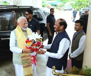 PM Modi arrives in Bhubaneswar for oath ceremony ...