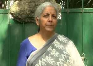 Finance Minister Nirmala Sitharaman accuses Congr...