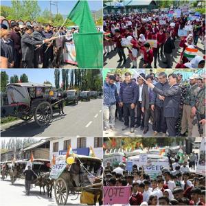 DEO Baramulla flags-off Student & Tonga Rally und...
