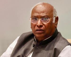 "INDIA bloc must continue, function cohesively bo...