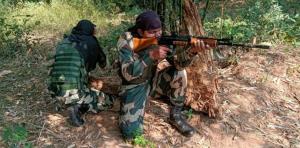Encounter between security forces and Naxalites i...